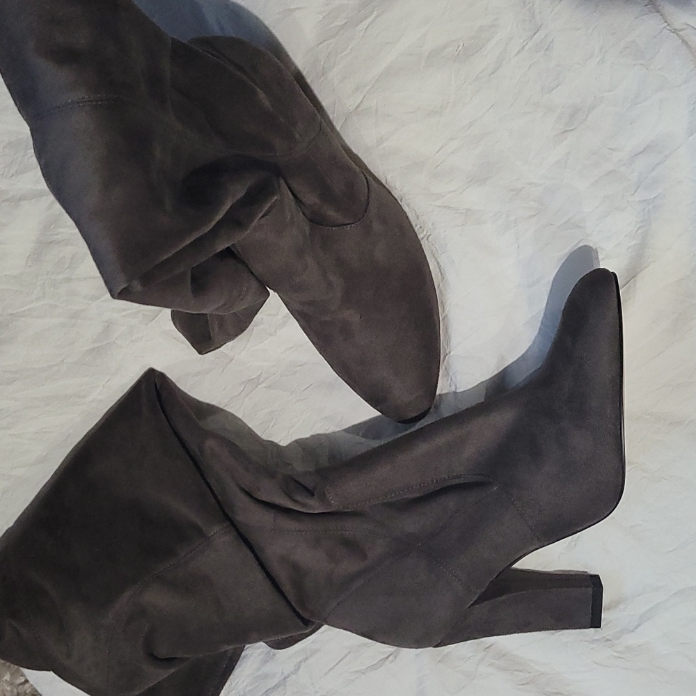 NWT Ivanka Trump over the knee-high boots